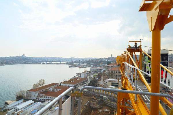 Potain-MCT-185-selected-to-boost-luxury-development-in-Istanbul-3.jpg